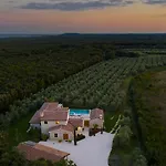 House Ginetto