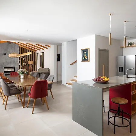 House Ginetto